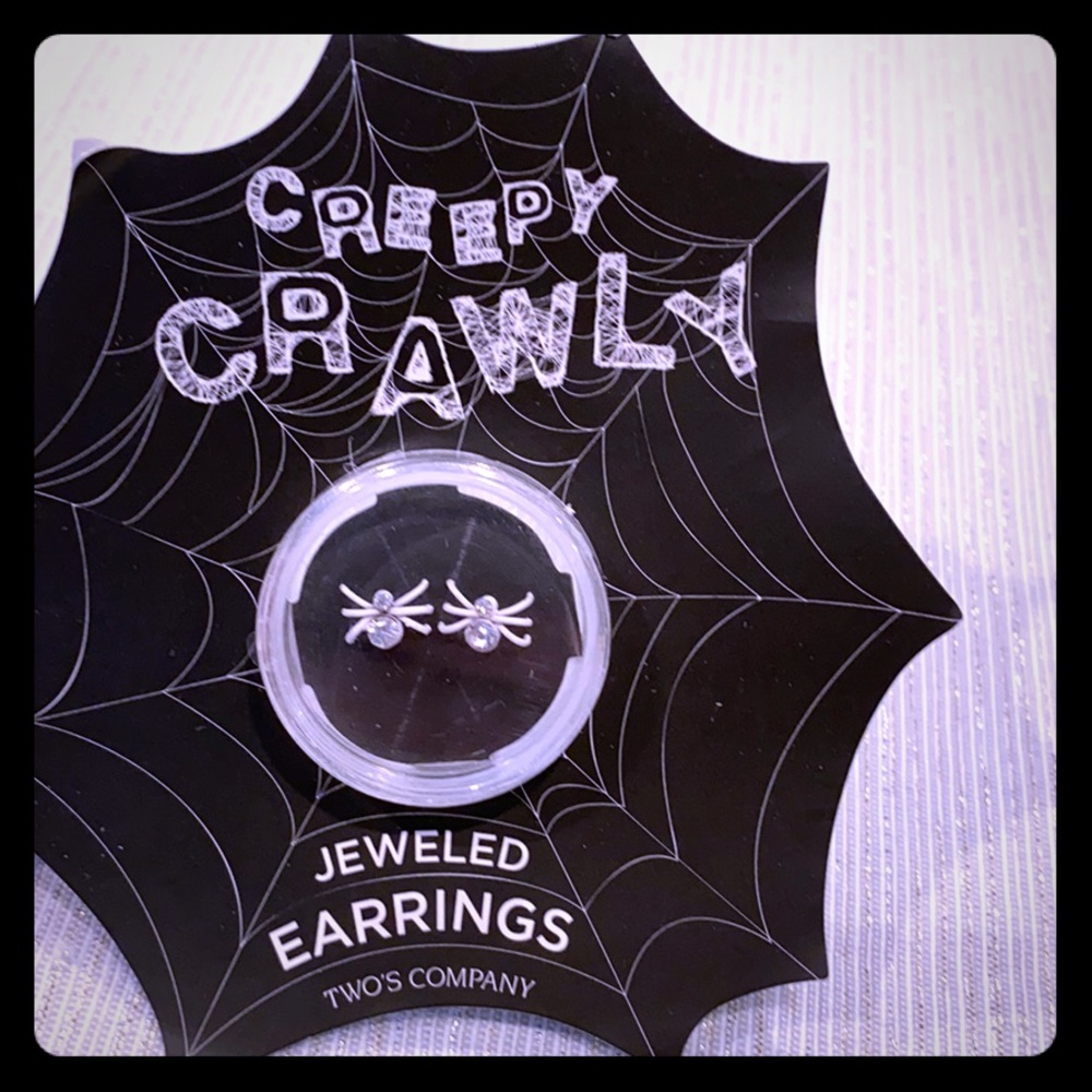 Halloween Creepy Crawly white Spider Stud Earrings
